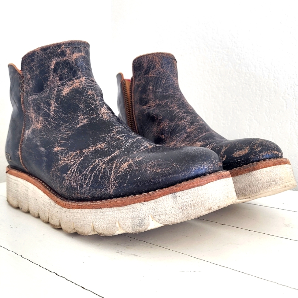Bed|Stu Lydyi Distressed Leather Ankle Boots Women's 10